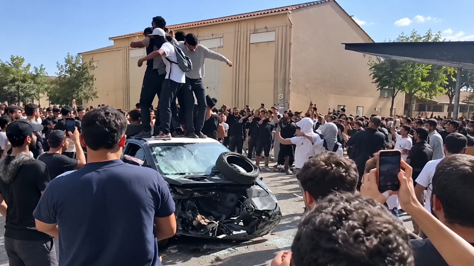 France Faces Growing Student Protests as Some Demonstrations Turn Violent