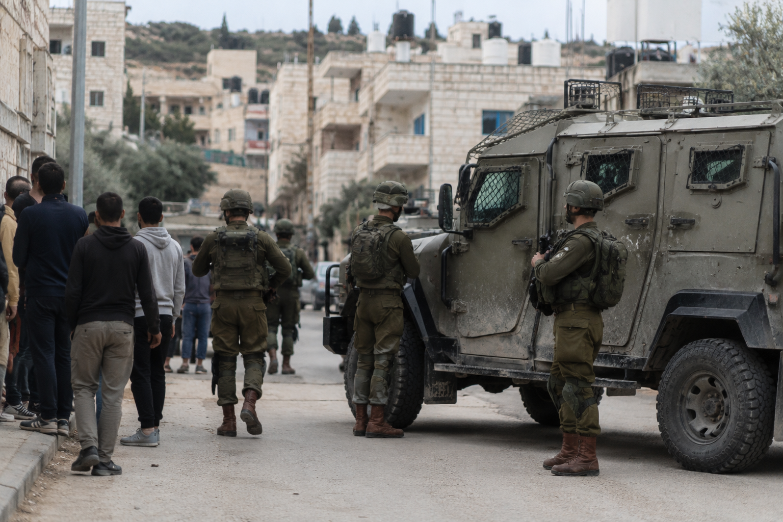 Israeli Forces Raid Dozens of Homes and Arrest Many Palestinians in Nablus