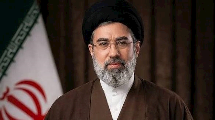 Khamenei Praises Iran’s Resistance and Calls for National Unity