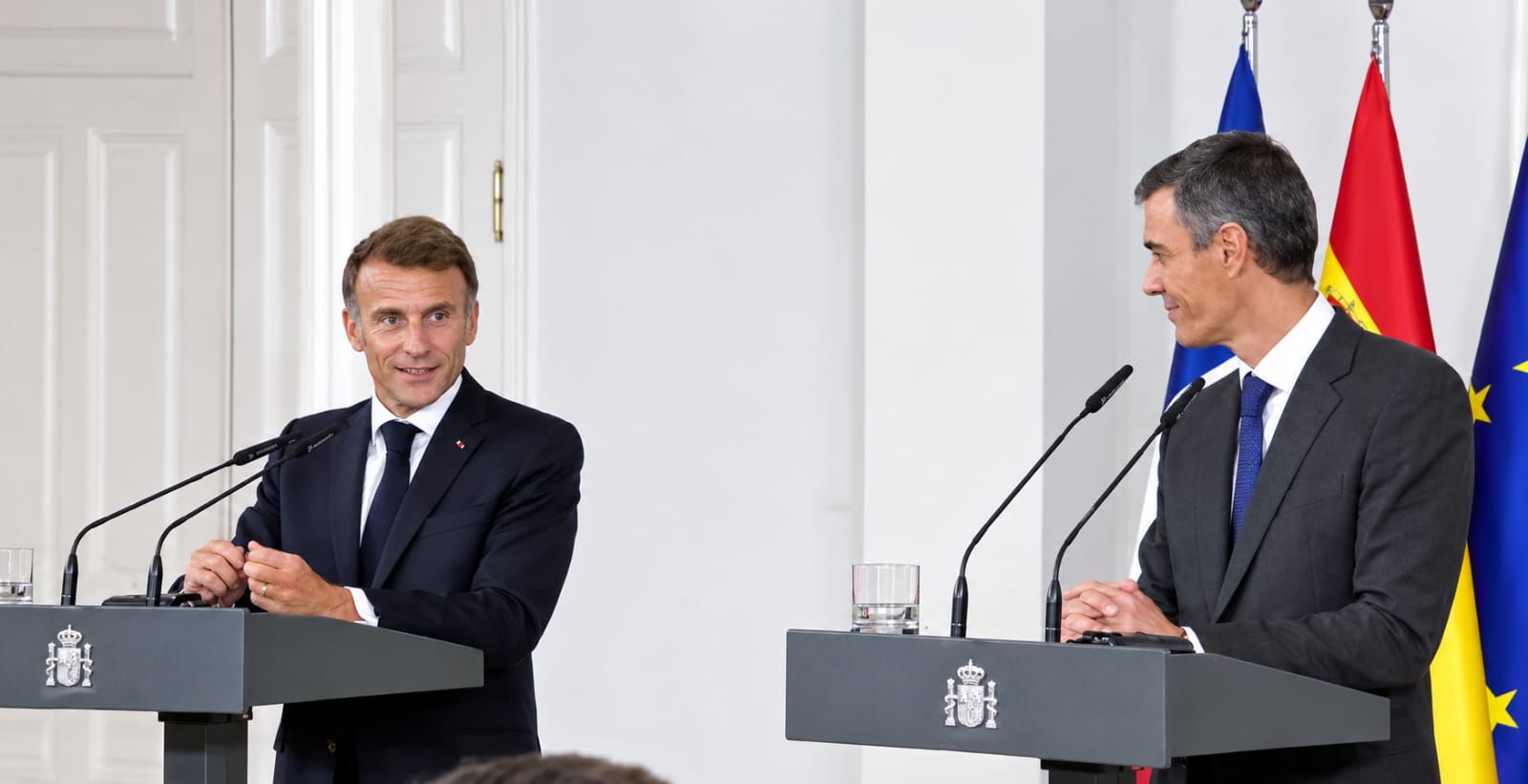 Macron Welcomes Possible UK Return to EU