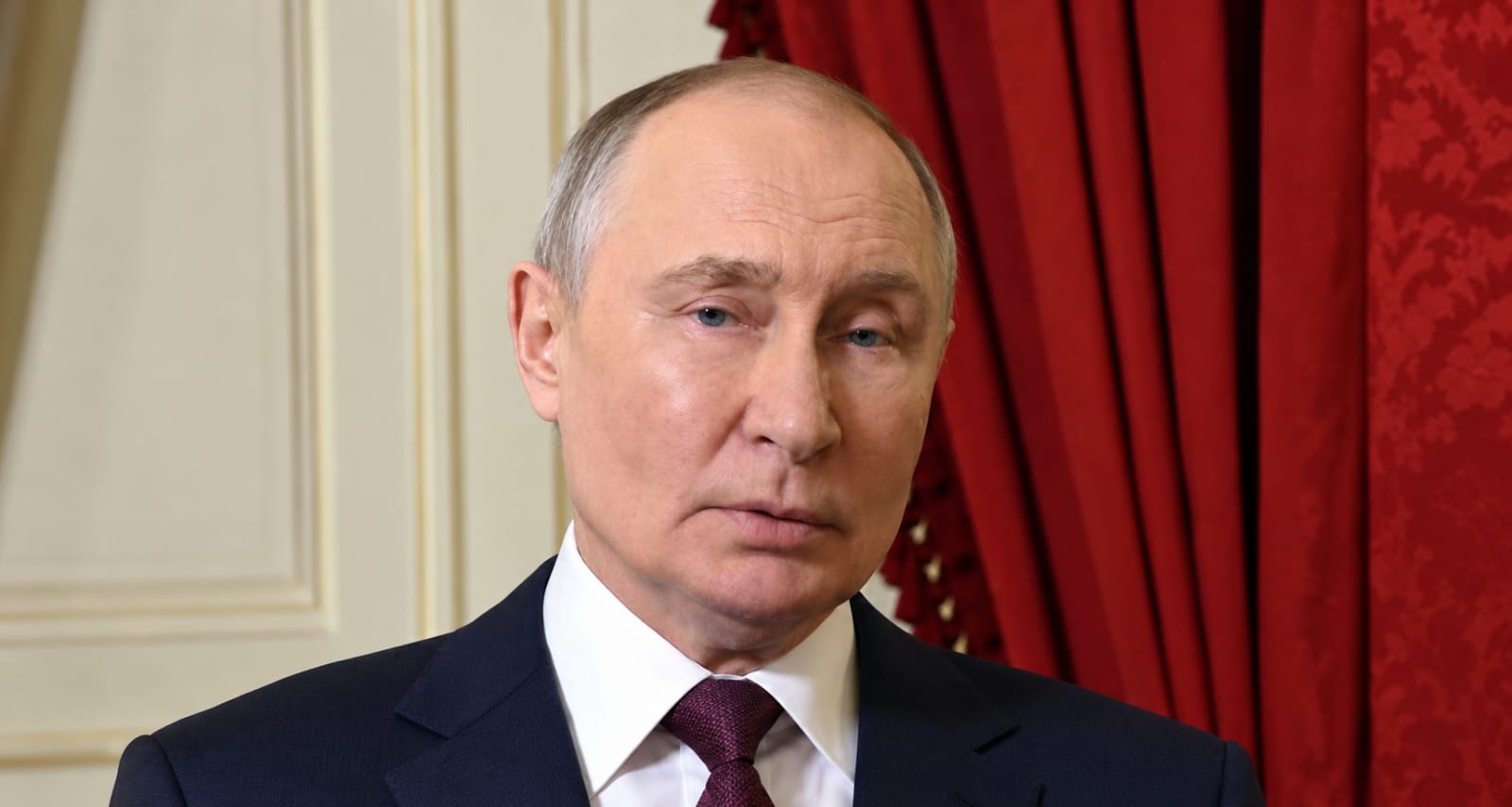 Putin Says Defeating Russia Is Impossible and Denies Plans for War With Europe