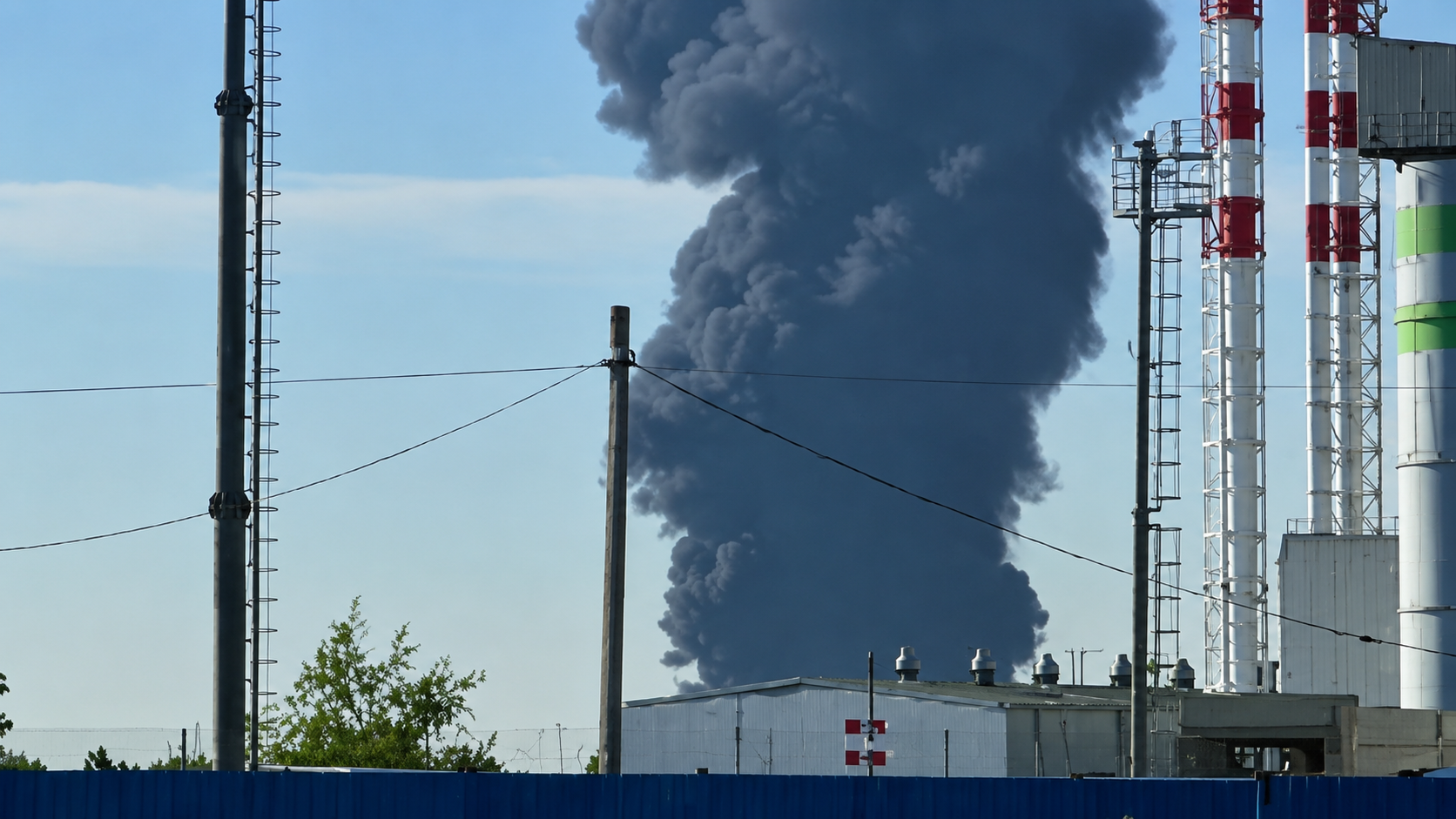 Ukraine Launches Massive Drone Attack on St Petersburg, Russia Says