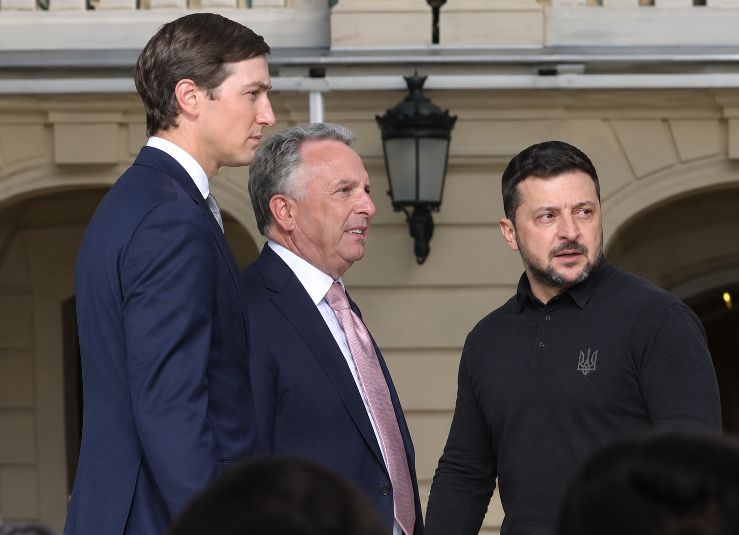 Zelensky Says Russia-Ukraine War May Continue Into Winter